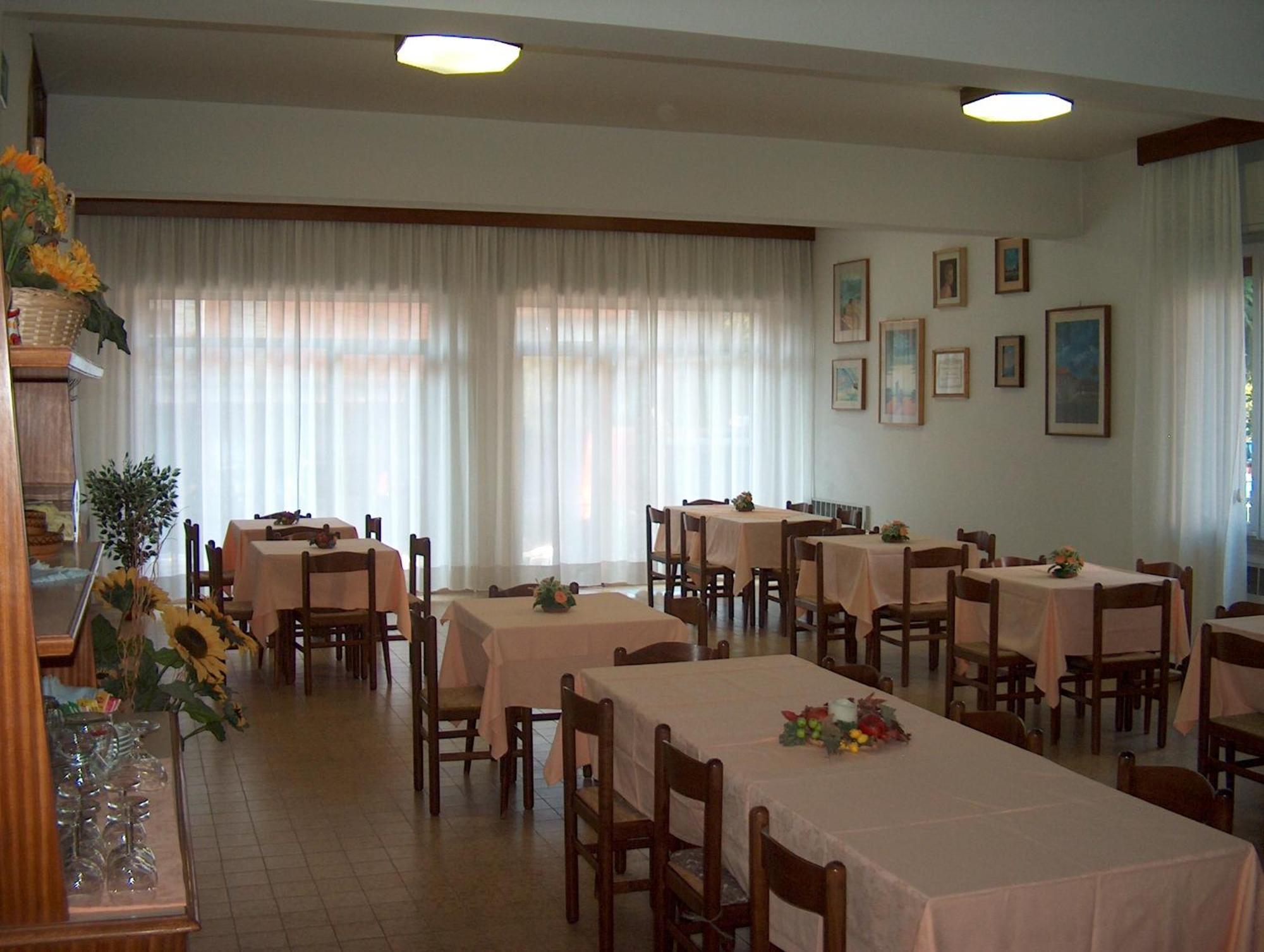 Albergo "Da Mario" Pianoro Buitenkant foto